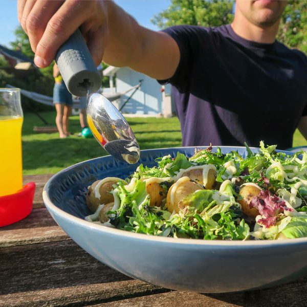Poignee-de-couvert-cuillere-a-salade Poignee-de-couvert-cuillere-a-salade