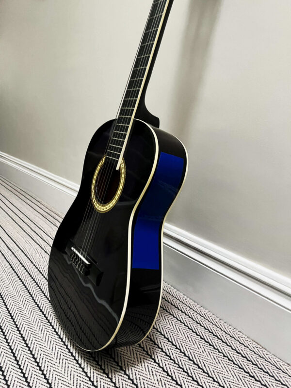 Tenura-Bandes-Antidérapantes-Sur-Guitare