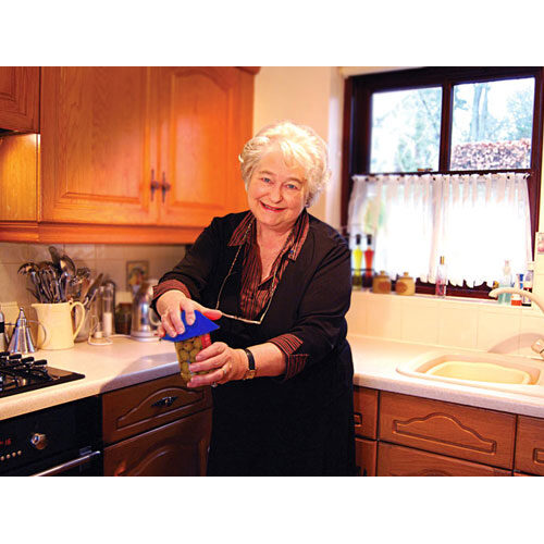 T-J-2-Blue-Jar-Opener-Olives-1