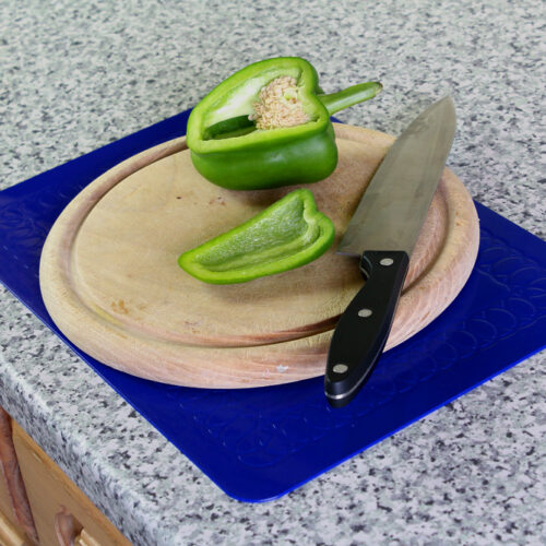 TC-MAT-35-2-Blue-Table-Mat-Chopping-Board-1